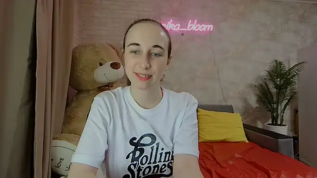 Anika bloom online show from 21, 3, 2025