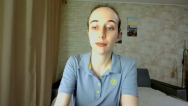 Snapshot of Anika_bloom chatting on 24, 5, 2026 Anika bloom online show from 24, 5, 2026