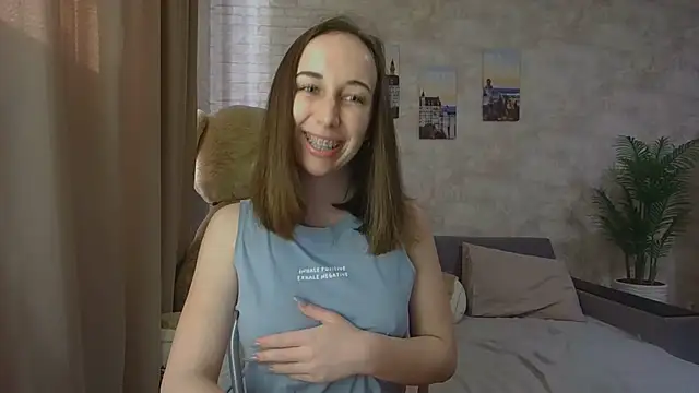 Anika bloom online show from 3, 10, 2025