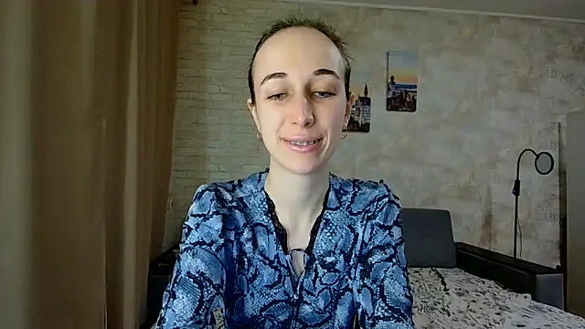 Anika bloom online show from 16, 4, 2026