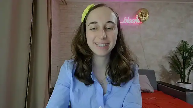 Anika bloom online show from 4, 3, 2025