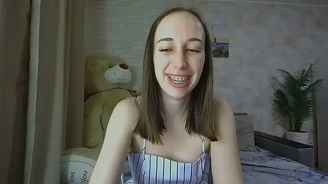 Snapshot of Anika_bloom chatting on 2, 11, 2025 Anika bloom online show from 2, 11, 2025