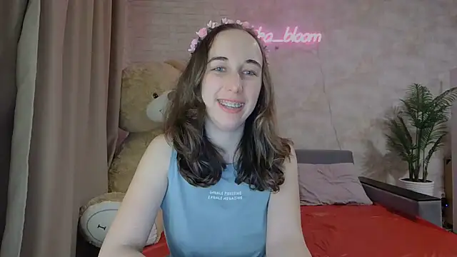 Anika bloom online show from 13, 3, 2025