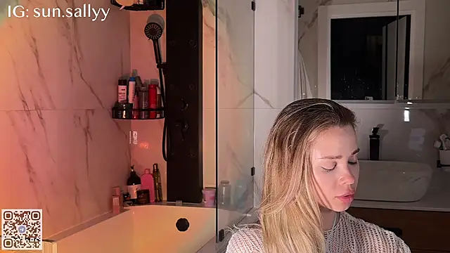 Snapshot of sunsally chatting on 22, 5, 2026 sunsally online show from 22, 5, 2026
