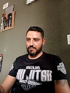 P4uzud4O online show from 2, 5, 2026