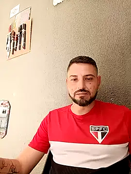 P4uzud4O online show from 14, 4, 2026