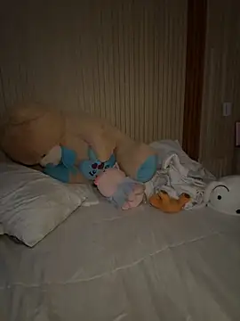 Snapshot of Nickiiiii chatting on 25, 11, 2025 Nickiiiii online show from 25, 11, 2025