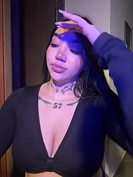 Nickiiiii online show from 28, 2, 2026