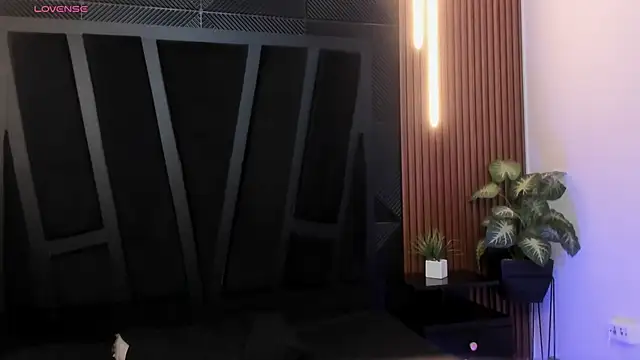 JeanColleman online show from 1, 12, 2025