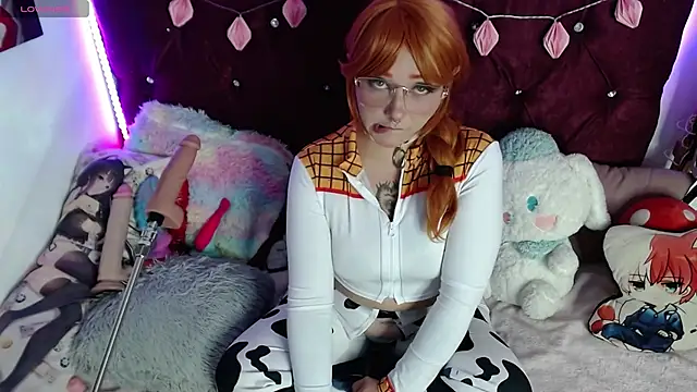 Kitty-Kat  online show from 3, 10, 2025