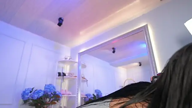 elasummer online show from 11, 3, 2026