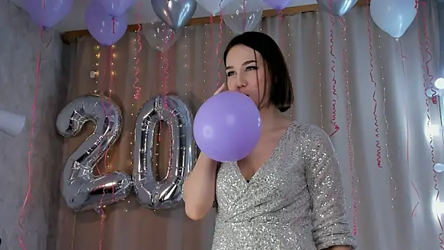 Tate Angel online show from 30, 11, 2025