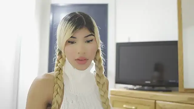 valeri-bigcock online show from 29, 9, 2025