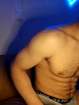 Snapshot of Amir334_ chatting on 3, 12, 2025 Amir334 online show from 3, 12, 2025