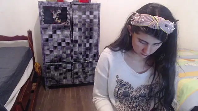 samanta rosas1 online show from 23, 1, 2025