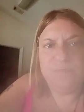 Playmate86 online show from 13, 4, 2026