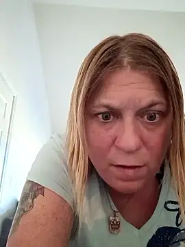 Playmate86 online show from 21, 4, 2026