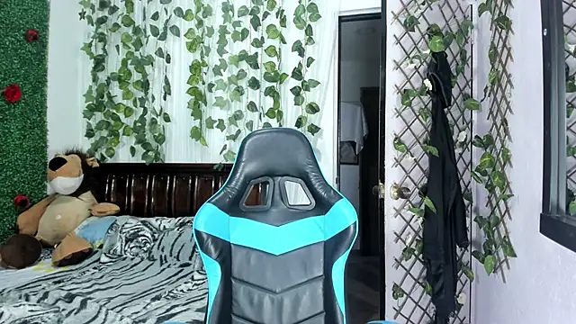 lina paola9 online show from 28, 11, 2025