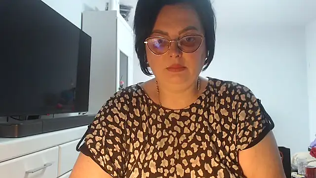 Snapshot of Amandamuller1982 chatting on 7, 6, 2026 Amandamuller1982 online show from 7, 6, 2026