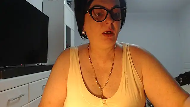 Snapshot of Amandamuller1982 chatting on 11, 7, 2026 Amandamuller1982 online show from 11, 7, 2026