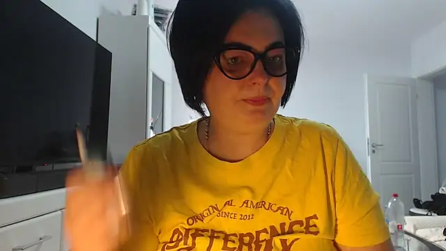 Snapshot of Amandamuller1982 chatting on 6, 7, 2026 Amandamuller1982 online show from 6, 7, 2026