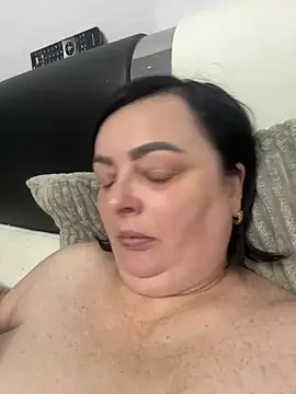 Amandamuller1982 online show from 20, 2, 2025