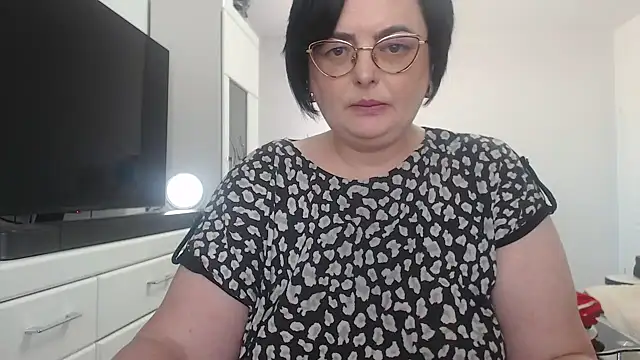 Snapshot of Amandamuller1982 chatting on 5, 5, 2026 Amandamuller1982 online show from 5, 5, 2026