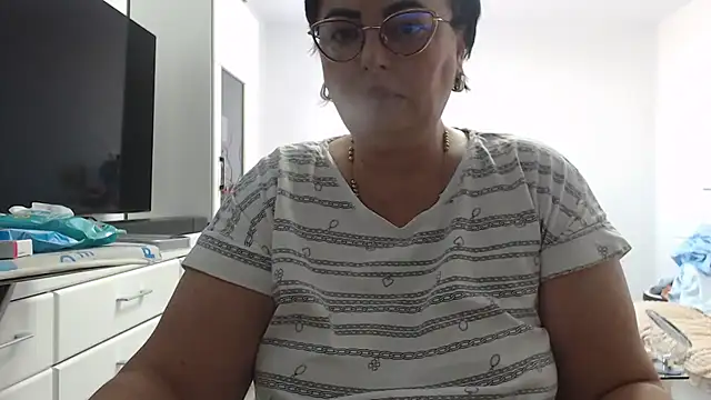 Amandamuller1982 online show from 18, 1, 2026