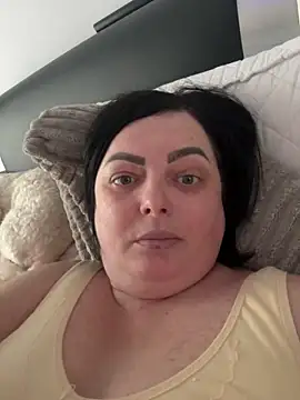 Amandamuller1982 online show from 12, 2, 2025