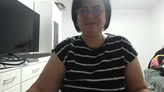 Amandamuller1982 online show from 17, 10, 2025