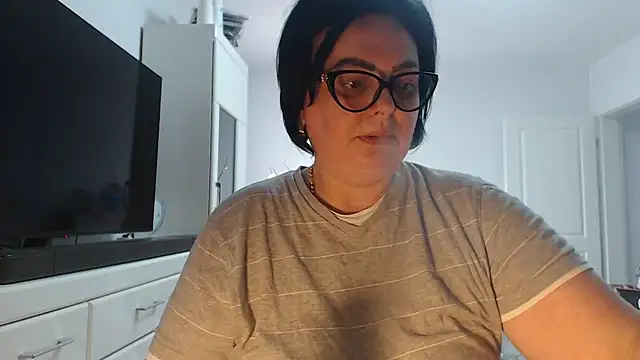 Snapshot of Amandamuller1982 chatting on 3, 7, 2026 Amandamuller1982 online show from 3, 7, 2026