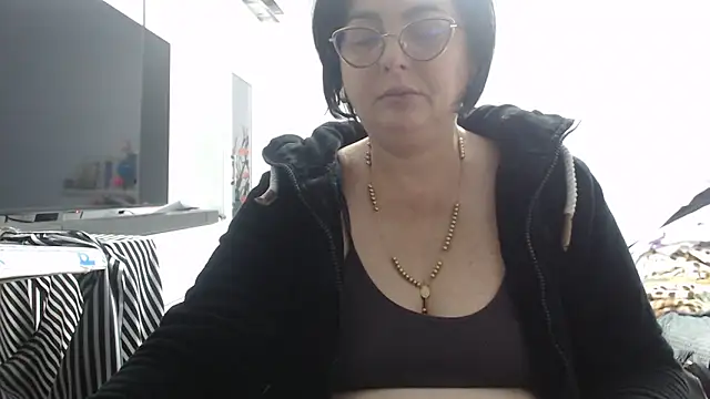 Amandamuller1982 online show from 25, 10, 2025