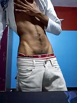 Snapshot of Luffyslim chatting on 1, 1, 2025 Luffyslim online show from 1, 1, 2025