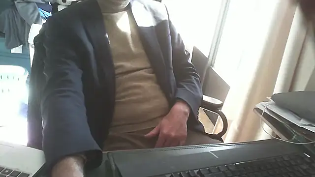 Snapshot of shyfrenchcock1 chatting on 23, 3, 2026 shyfrenchcock1 online show from 23, 3, 2026