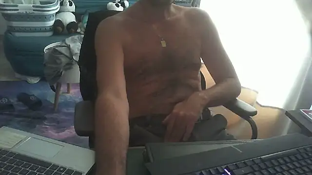 Snapshot of shyfrenchcock1 chatting on 8, 7, 2026 shyfrenchcock1 online show from 8, 7, 2026