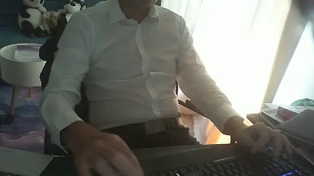 Snapshot of shyfrenchcock1 chatting on 8, 6, 2026 shyfrenchcock1 online show from 8, 6, 2026