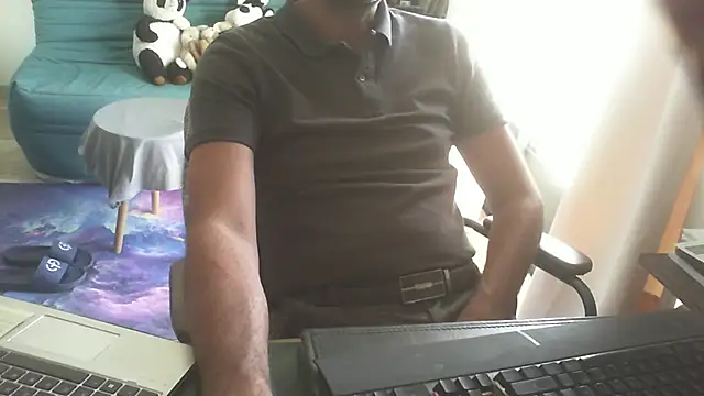 Snapshot of shyfrenchcock1 chatting on 5, 6, 2026 shyfrenchcock1 online show from 5, 6, 2026