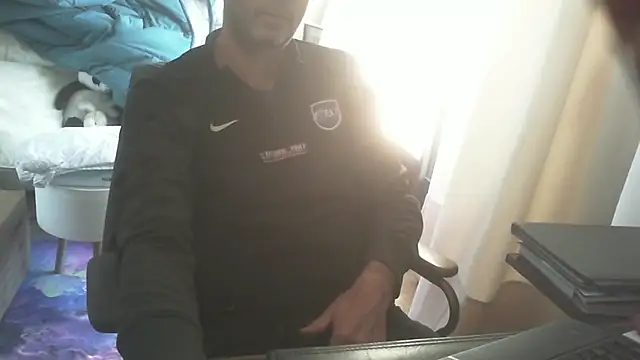 shyfrenchcock1 online show from 29, 11, 2025