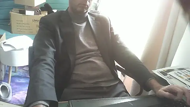 shyfrenchcock1 online show from 12, 2, 2026