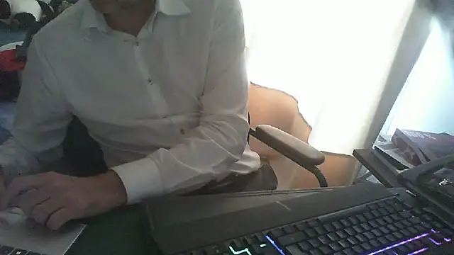Snapshot of shyfrenchcock1 chatting on 11, 6, 2026 shyfrenchcock1 online show from 11, 6, 2026
