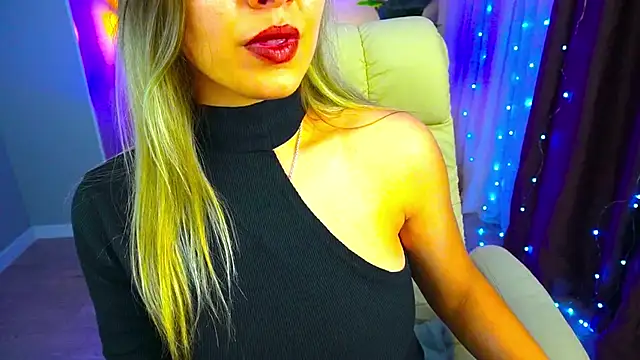 SashaBloom   online show from 28, 1, 2025