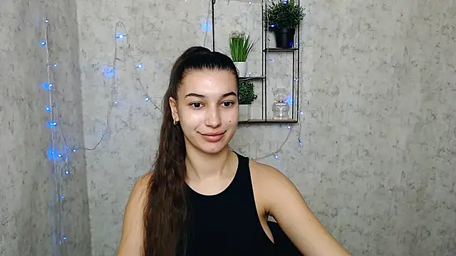 KarolinaRosse  online show from 27, 2, 2025