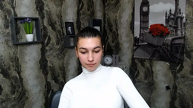 KarolinaRosse  online show from 21, 2, 2025