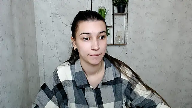 KarolinaRosse  online show from 15, 3, 2025