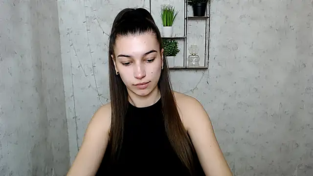 KarolinaRosse  online show from 22, 3, 2025