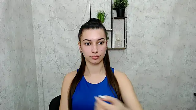 KarolinaRosse  online show from 16, 3, 2025