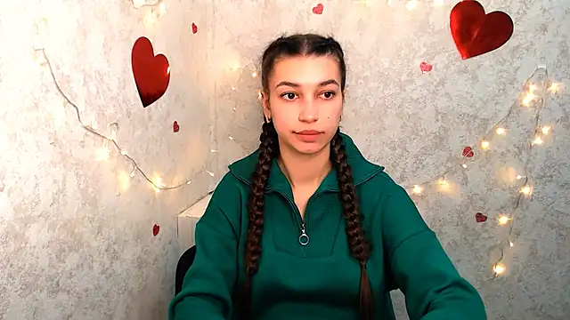KarolinaRosse  online show from 24, 2, 2025