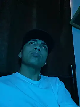 Snapshot of SkinnyHot444 chatting on 19, 1, 2025 SkinnyHot444 online show from 19, 1, 2025