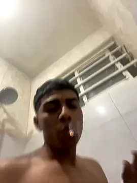 SkinnyHot444 online show from 4, 11, 2025