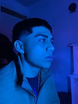 Snapshot of SkinnyHot444 chatting on 29, 1, 2025 SkinnyHot444 online show from 29, 1, 2025